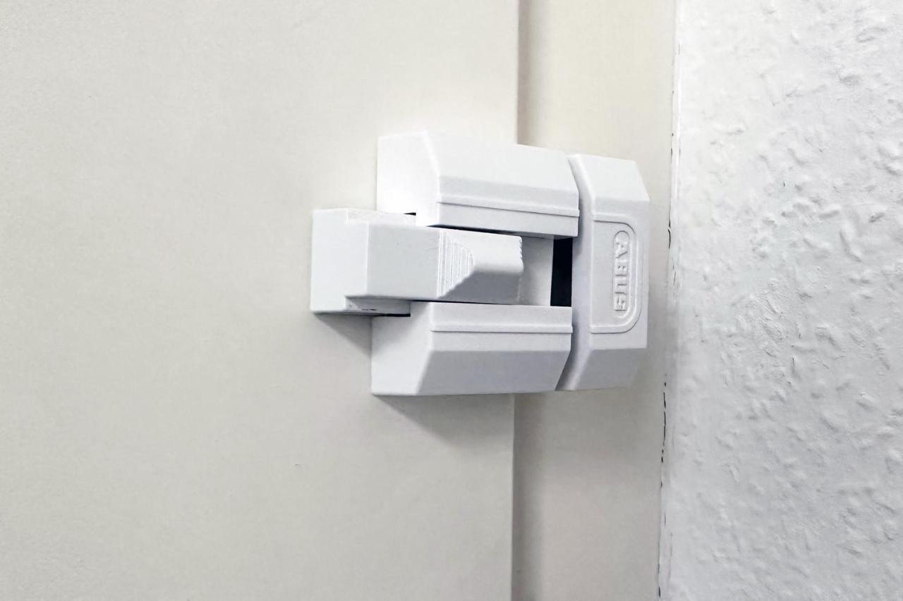 Ruhiges Office-Apartment Mit Kueche - Beuys Apartments เครเฟลด์ ภายนอก รูปภาพ